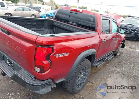 2025 Chevrolet Colorado 4Wd Trail Boss z USA, uszkodzony, nr VIN 1GCPTEEK3S1126573